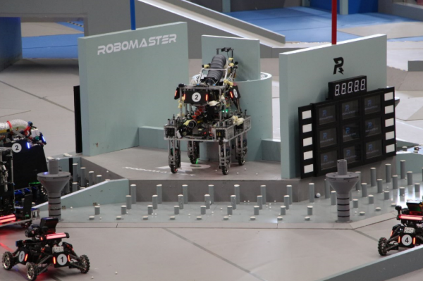 我校获第十六届全国大学生机器人大赛RoboMasters西部赛区冠军