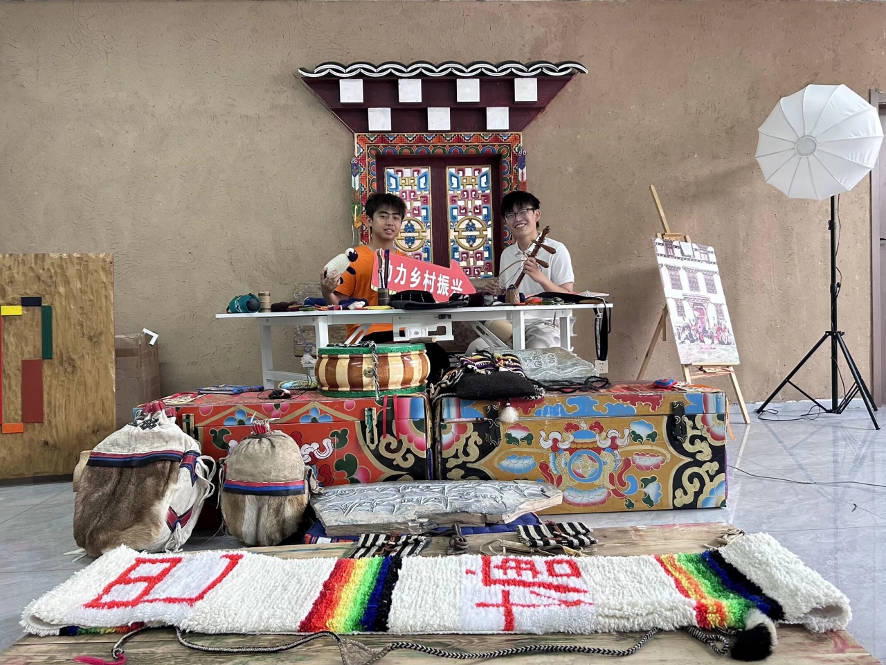 物理学院金弦实践队：高原课堂点亮科学火种，巴塘工坊共织文化新篇