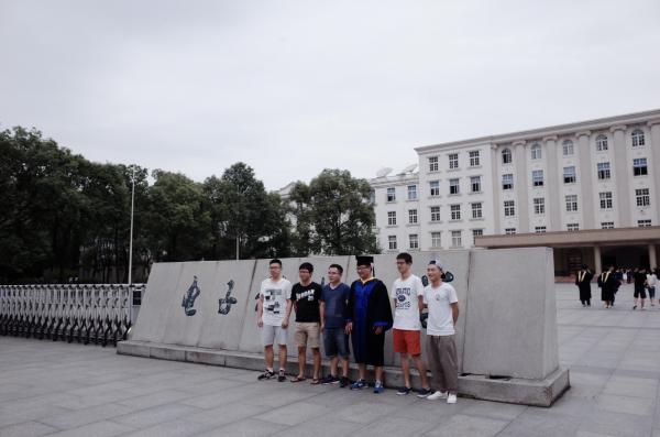 _R133948.JPG 9d4423ec75d3e6a75db5ffe052f857de.jpg