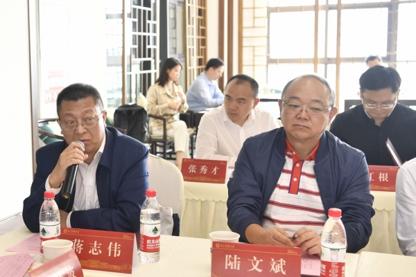 _ND57352_1.JPG _ND57352_1.JPG