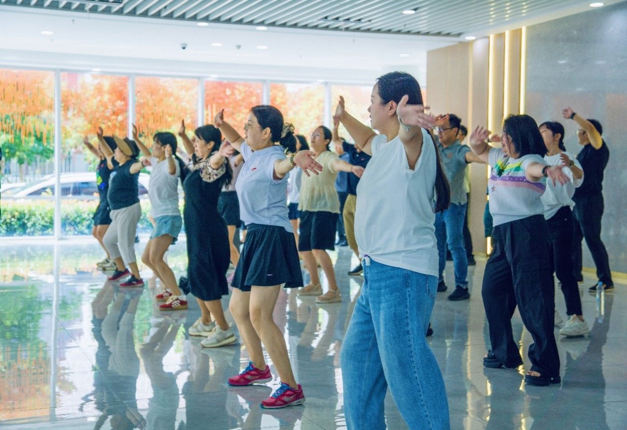 自动化学院开展系列活动庆祝第40个教师节