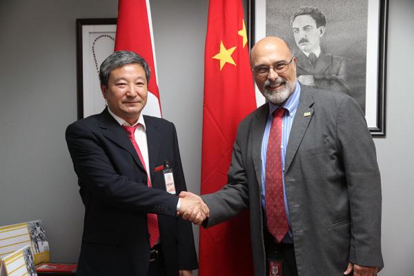 007 editada.jpg 007 editada.jpg