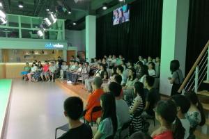 【成电青年说】大学要有梦想、爱情和远方