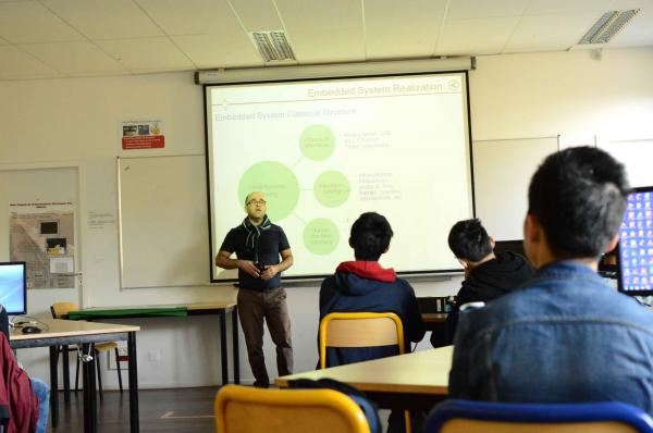 【成电国际】我校学子参加法国合作院校交流营项目