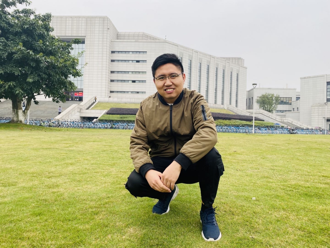 徐国文本人图片.jpg 徐国文本人图片.jpg