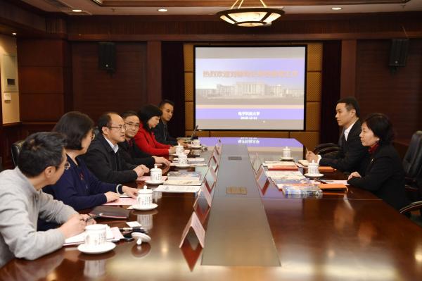 教育部国际司司长刘锦来校调研