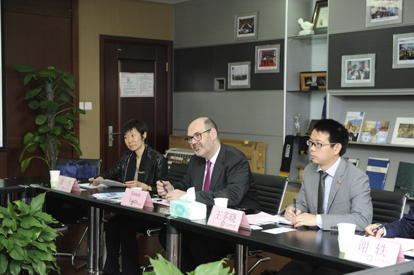 墨尔本大学副校长Simon Evans教授来校访问