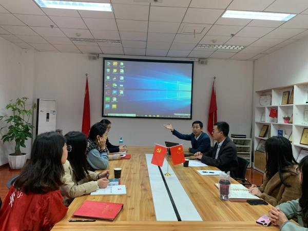 格拉斯哥学院举行消防安全知识讲座及竞答活动