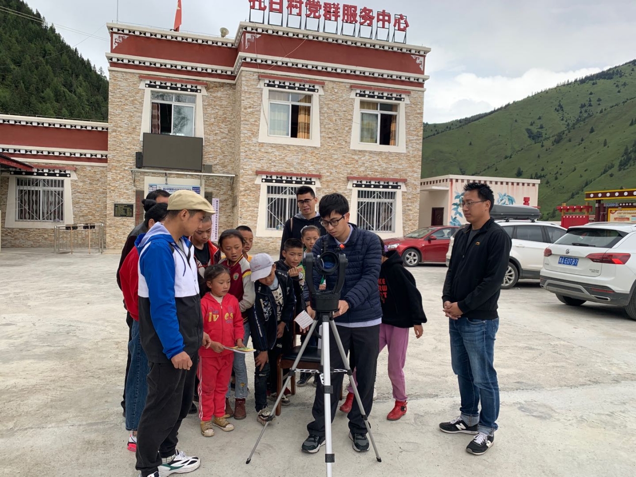 吴骅校友.jpg 吴骅校友.jpg