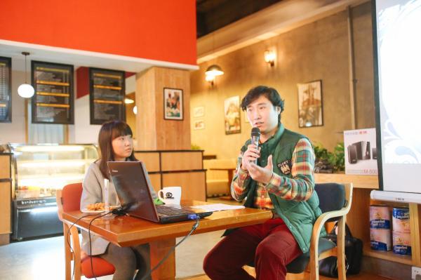 【成电下午茶】托美次仁老师带领学生领略舞蹈艺术