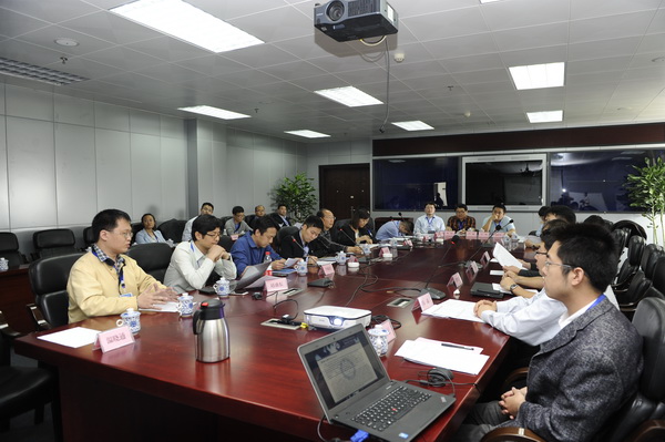 ​ 校领导与国际青年学者座谈交流