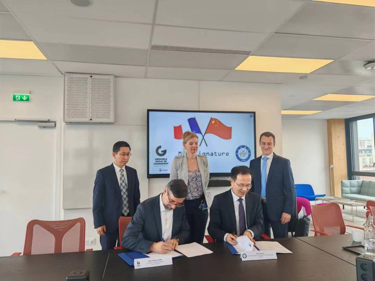 新闻图片4.jpg a2332b1e150d14a203e70a4dd621e354_96b7e.j