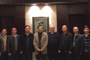 校领导与我校高被引学者座谈