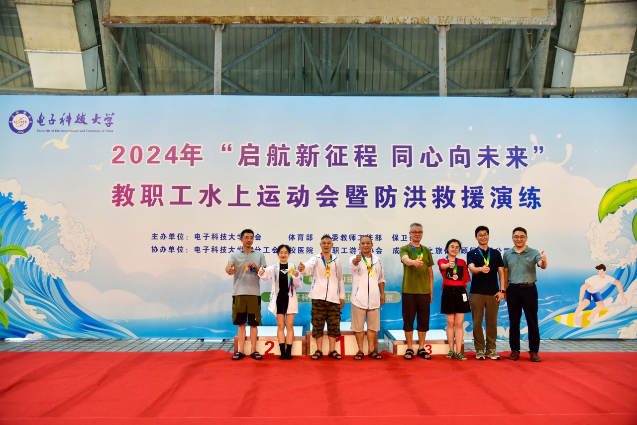 _DSC8585.jpg a294cf4d08c7c514b18d10b0650fefa0_47b06.j