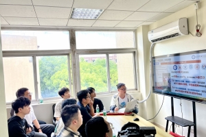 “成电青年说”举行机电学院优秀学子专场