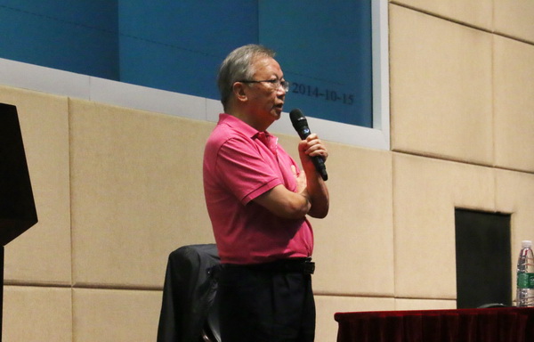 李世鹤1.JPG a413abc23f848ff2f13b29db730f7e23.jpg