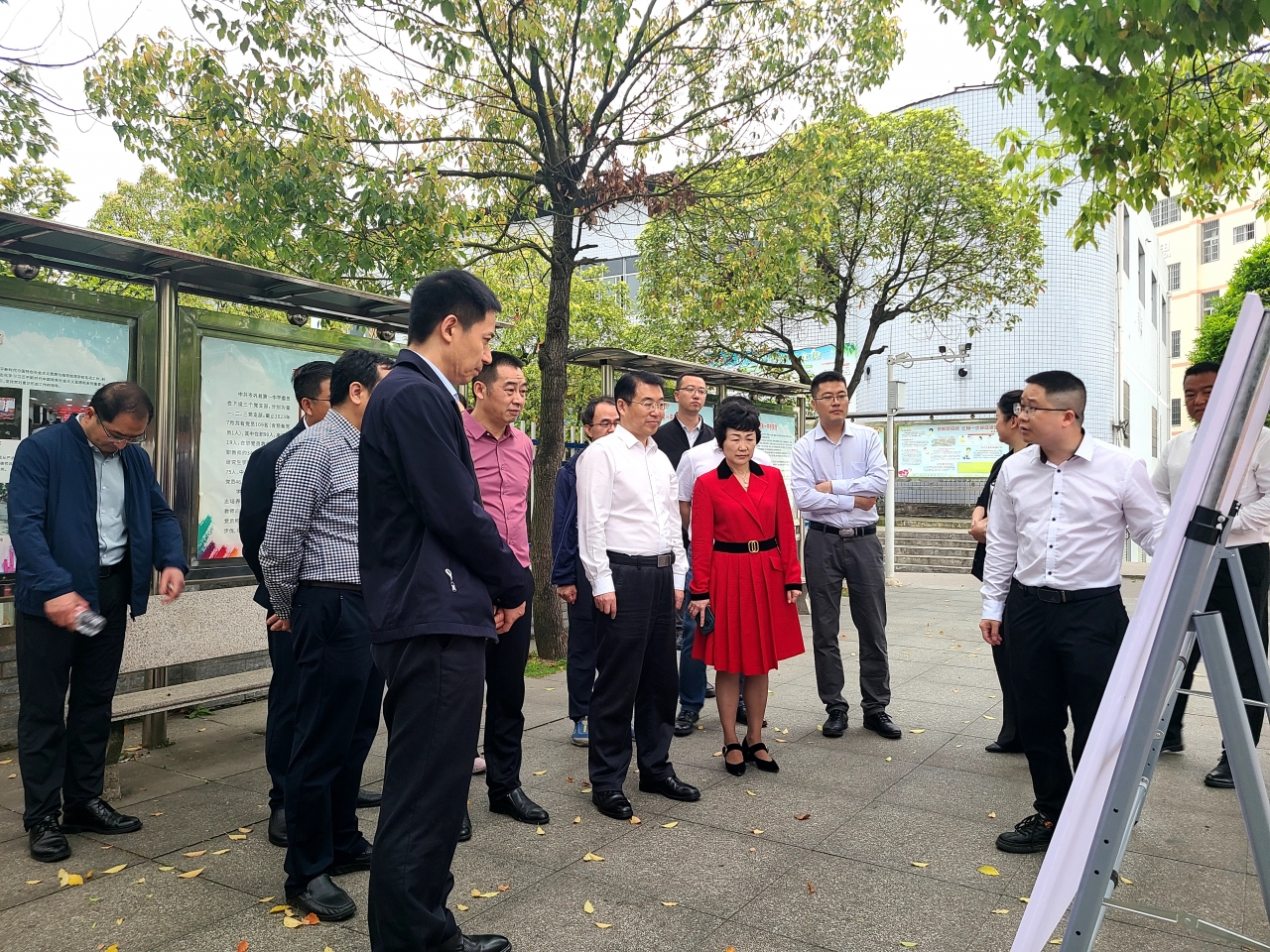 教育部发展规划司副司长邓立红赴贵州岑巩调研乡村振兴工作