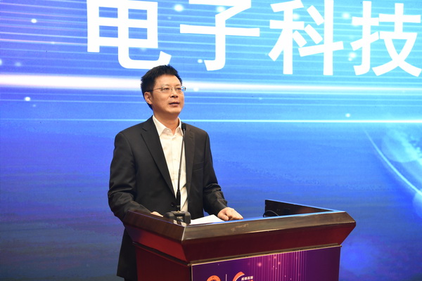 xiaodi00004.JPG a5a7d398cde60f3841e6b5ca041cf852.jpg