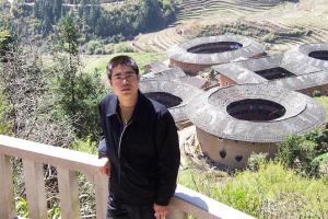 缅怀｜李跃龙校友：生命永驻战“疫”一线