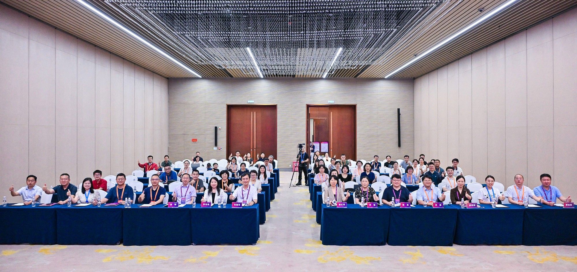 信息与通信工程学院2026年暑期工作纪实