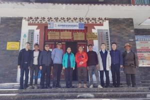 【帮扶在行动】校领导赴康定看望慰问挂职干部