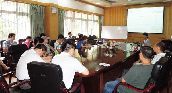 物电学院研讨本科教学工作