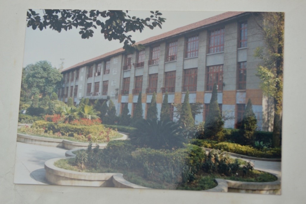 沙河校区建筑历史文化——图书馆