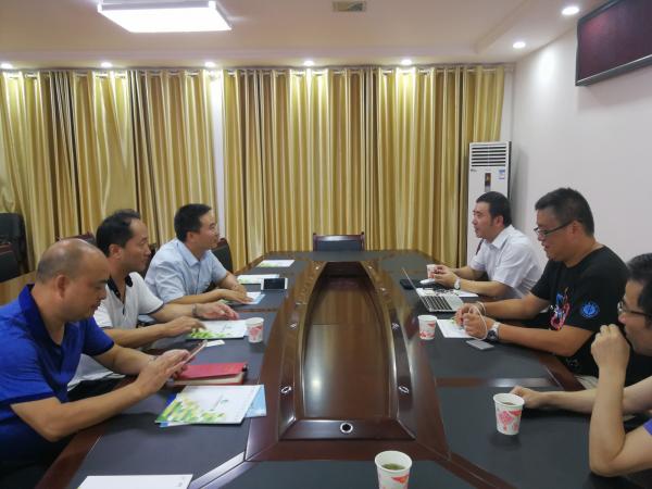 【扶贫在行动】物理学院赴岑巩县开展“残疾人帮扶”党建结对工作