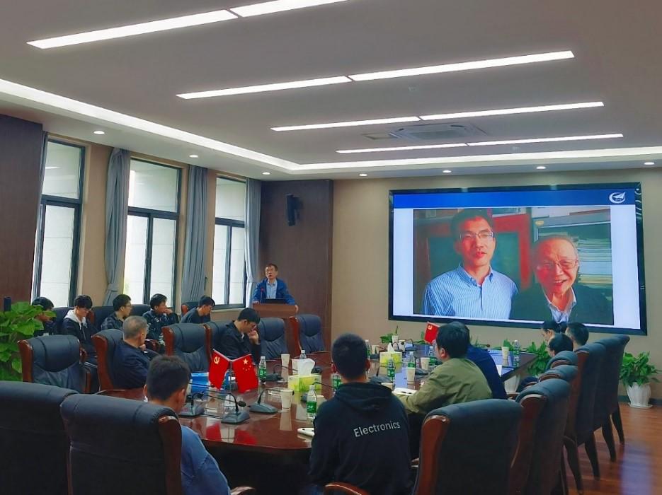 研究生1.JPEG 研究生1.JPEG