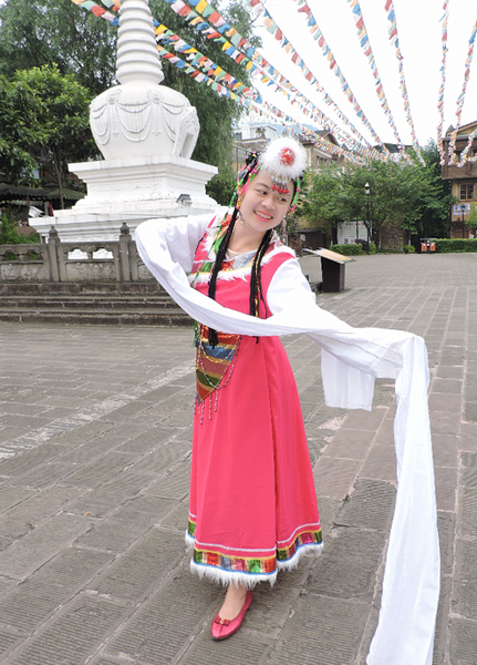 樊华副教授.png 樊华副教授.png