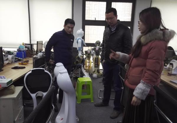 校团委走访调研成电学子创业企业