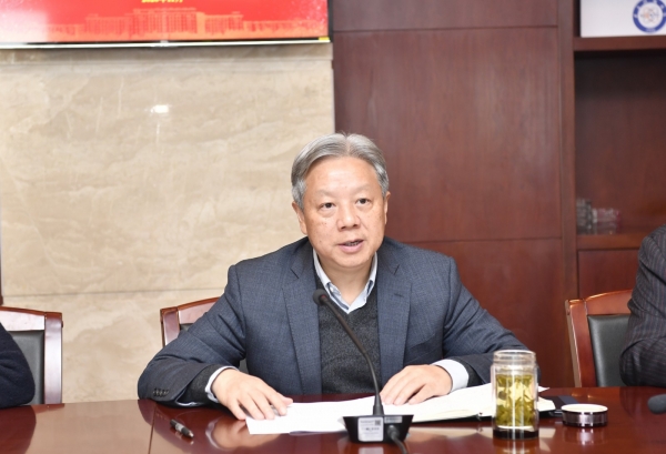 【学习贯彻五中全会】学校召开二级党组织书记例会 传达学习十九届五中全会精神