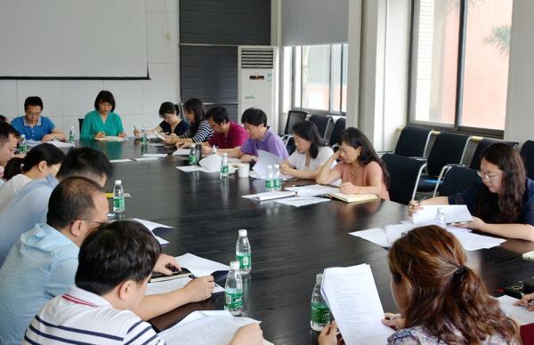 学校部署2018年新生入学工作