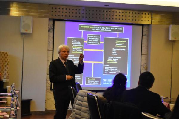 泰国朱拉隆功大学Michael Maes教授做客学术沙龙