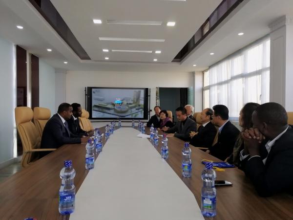 与埃塞科技部会谈.jpg 与埃塞科技部会谈.jpg