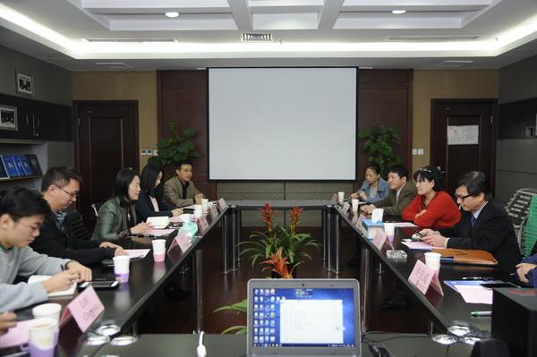 美国博特瑞集团董事长一行来校访问