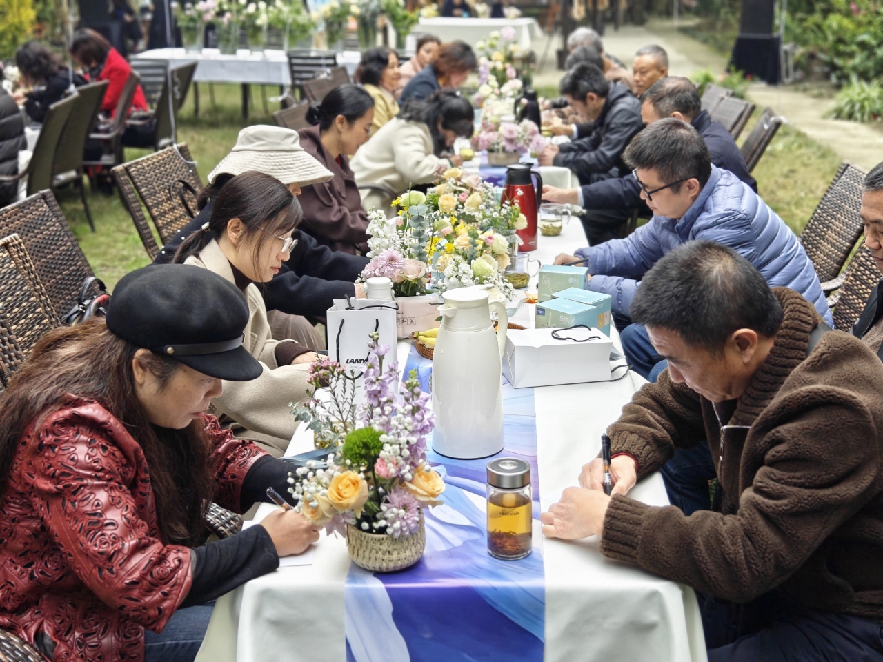 aede521db961c0cd1457041b685f3069_254c6.j