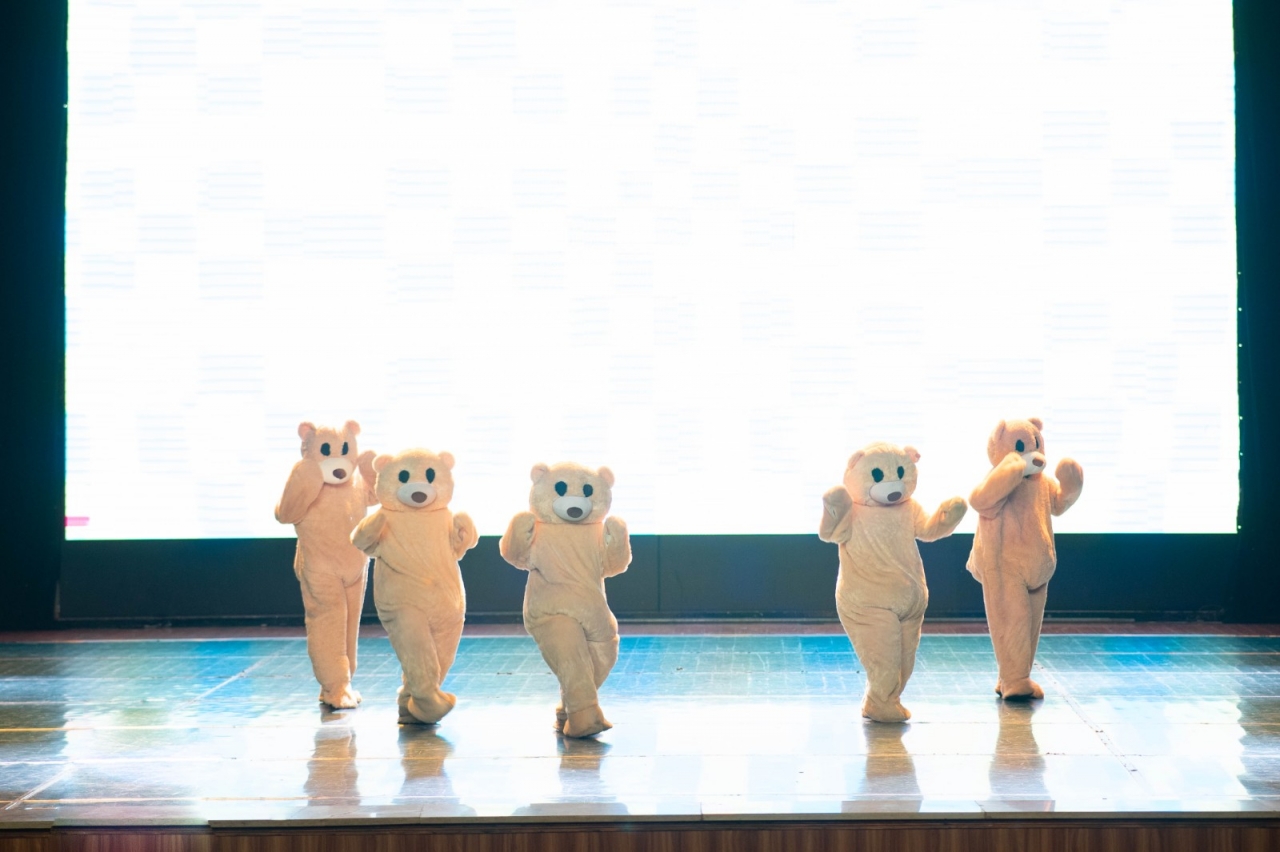 af3edba7cfcc21da32b30b3bef65a64f_7fb02.j