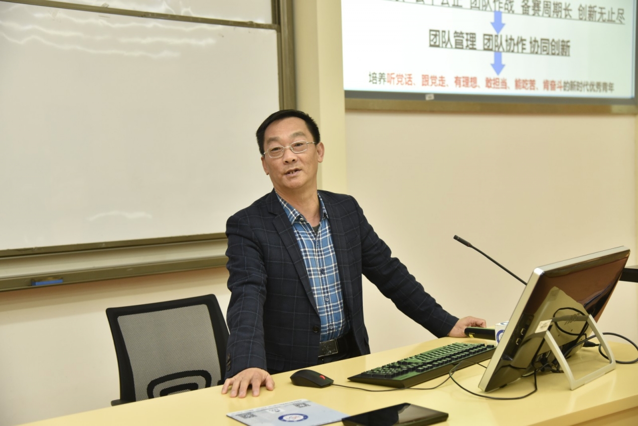 2.jpg af707e25aadae0ec7a5d7c54ea1d2688.jpg