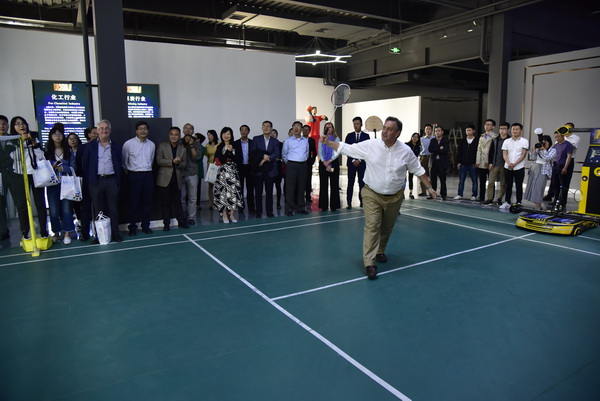 香港0004.JPG af78d5876d6689a51aeed89a6408ecbc.jpg