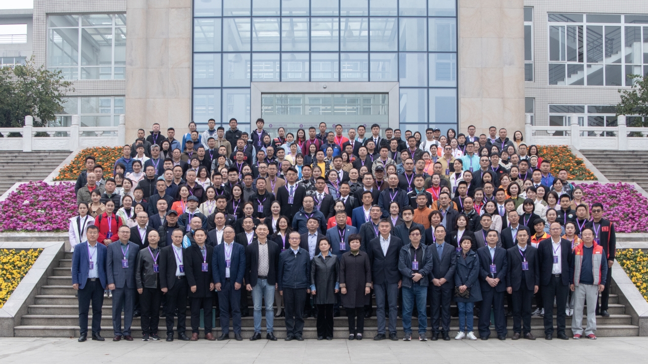 我校教师在2022年四川省高校体育教师基本功大赛中荣获佳绩