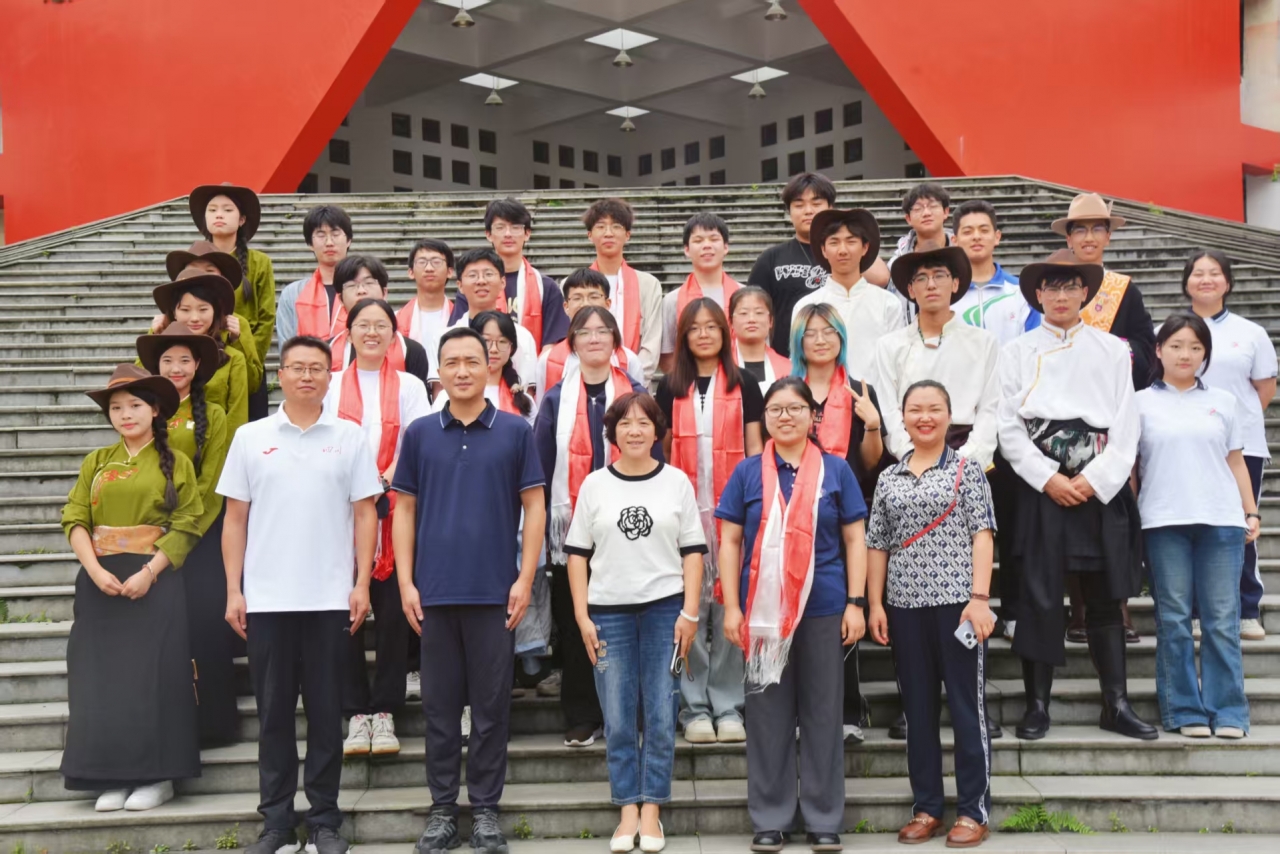 生命学院生命阳光社会实践队赴阿坝州汶川县映秀镇开展社会实践