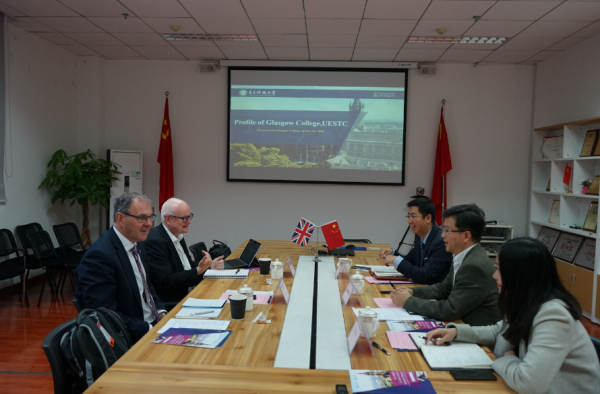 格拉斯哥大学副校长Neal Juster教授一行访问格拉斯哥学院