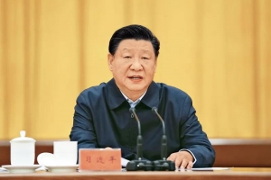 习近平：深入实施新时代人才强国战略 加快建设世界重要人才中心和创新高地