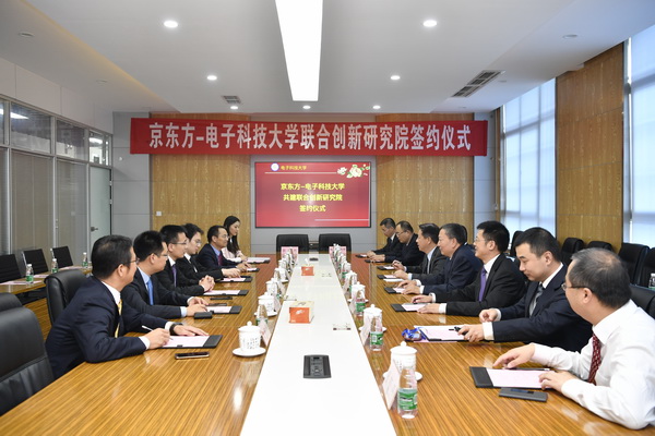 _ND56878_缩小大小.JPG b36c72b3508e65083aeede018da52a20.jpg