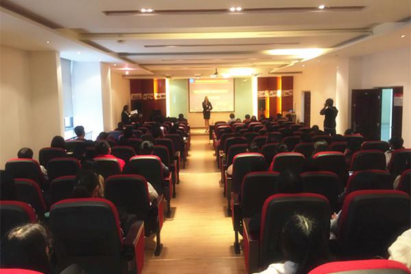 【学习十九大】公管学院结合十九大精神学习打造“新四会”品牌活动