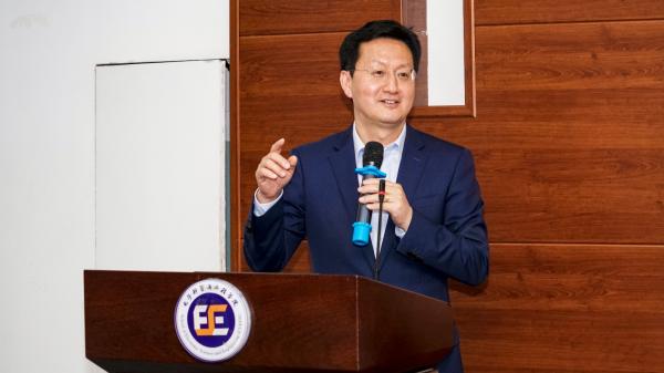 DSC08141-2.jpg DSC08141-2.jpg