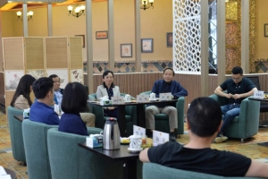 学校举办第七期“成电下午茶-校领导与教职工有约”活动