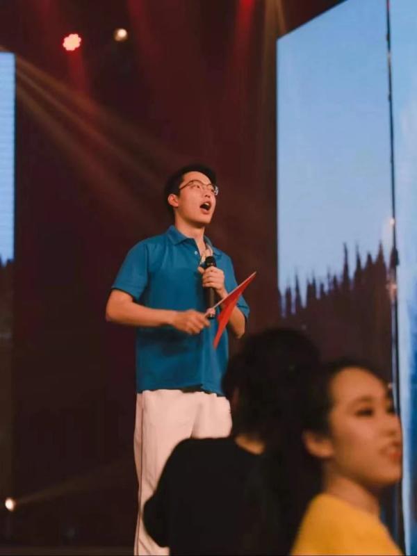 我们都是追梦人2.jpg b44f8131076c984008b10f97911a0c4f.jpg