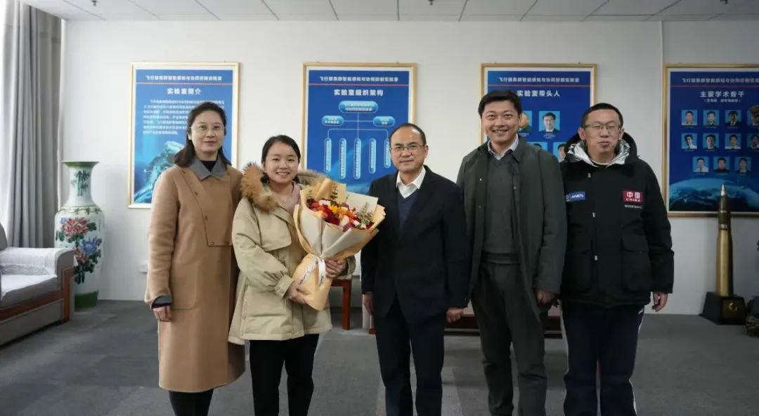 640 (5).jpg b538bcaa7aefde4b2a1d6dca32723d5a.jpg